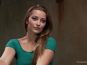 Dani Daniels wants here sex increased by the kinkier the sex the emend